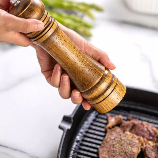 Molino de pimienta de madera | BronKitchen©